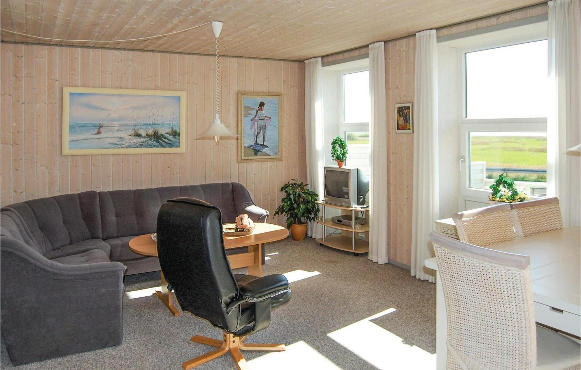 2 Bedroom Gorgeous Home In Hvide Sande Havrvig Extérieur photo